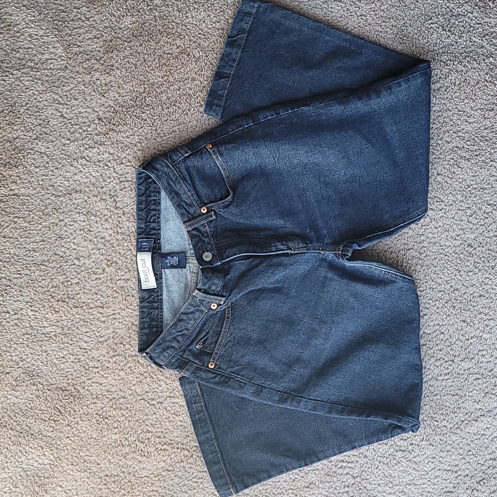 GAP Denim Bootcut Capri, Size 10, Color Blue - Picture 3 of 6